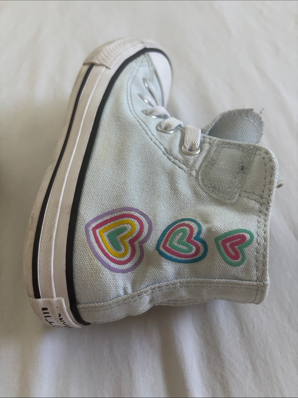 Converse Kids White High-Top Sneakers with Multicolor Heart Accents - Picture 5 of 7